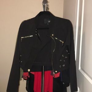 Black Crop Jacket Silver Chain